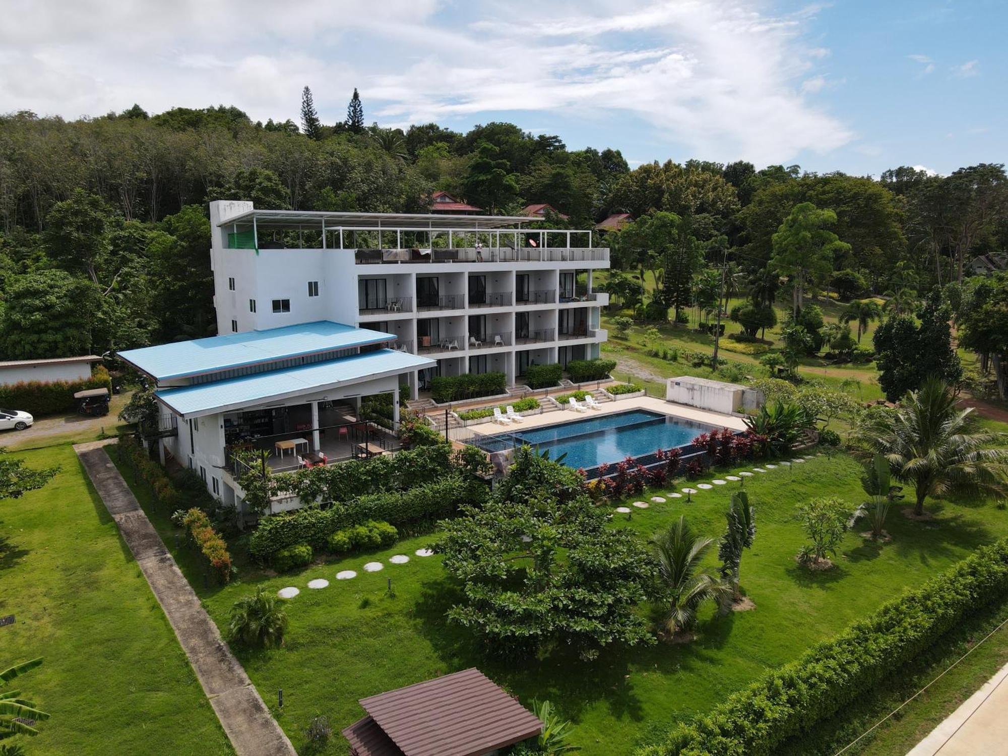 Aranya Resort Koh Lanta Exterior photo